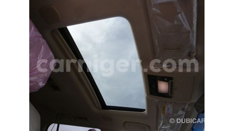 Big with watermark toyota land cruiser agadez import dubai 5928