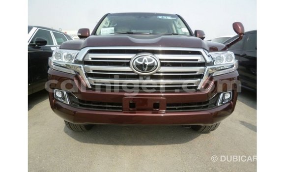 Buy Import Toyota Land Cruiser Other Truck in Import - Dubai in Agadez Buy Import Toyota Land Cruiser Other Truck in Import - Dubai in Agadez