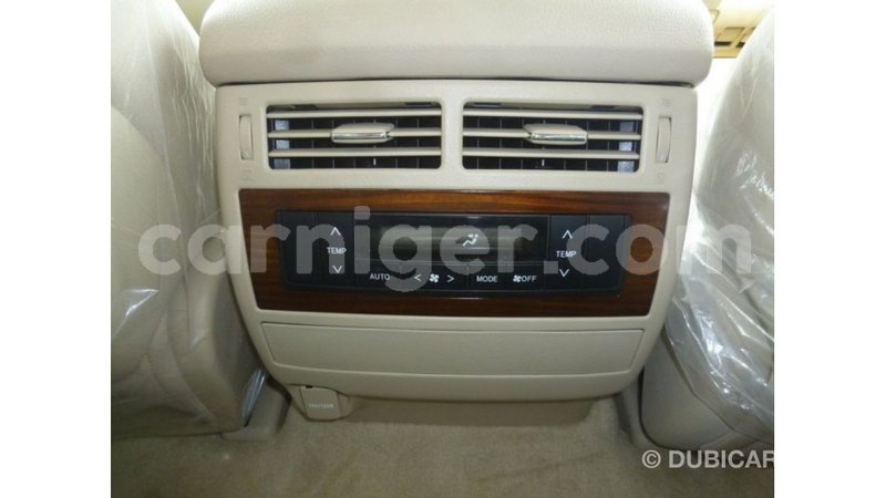 Big with watermark toyota land cruiser agadez import dubai 5929