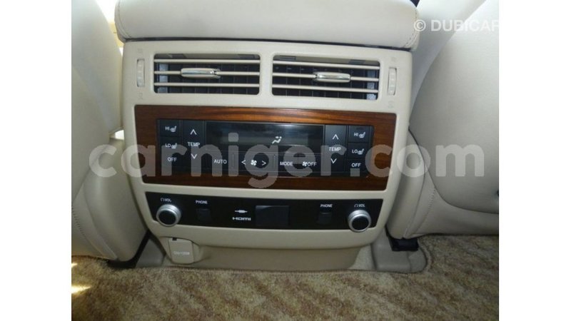 Big with watermark toyota land cruiser agadez import dubai 5932