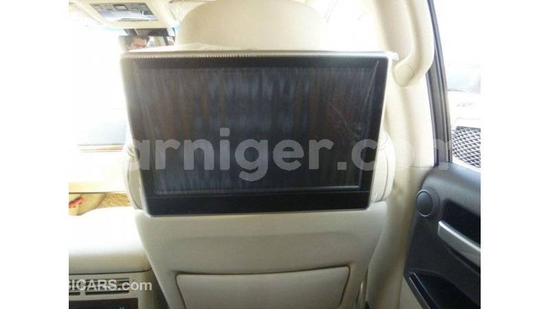 Big with watermark toyota land cruiser agadez import dubai 5932