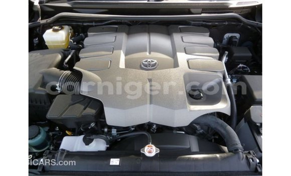 Sayi Imported Toyota Land Cruiser Black Babbar mota in Import - Dubai a Agadez Sayi Imported Toyota Land Cruiser Black Babbar mota in Import - Dubai a Agadez