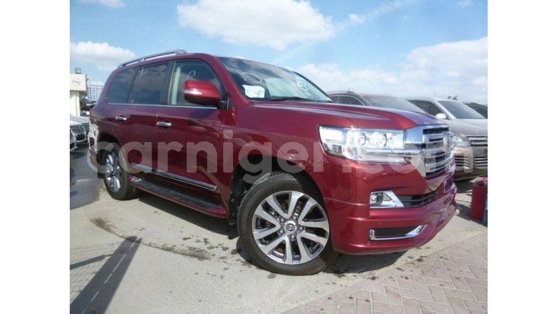 Big with watermark toyota land cruiser agadez import dubai 5935