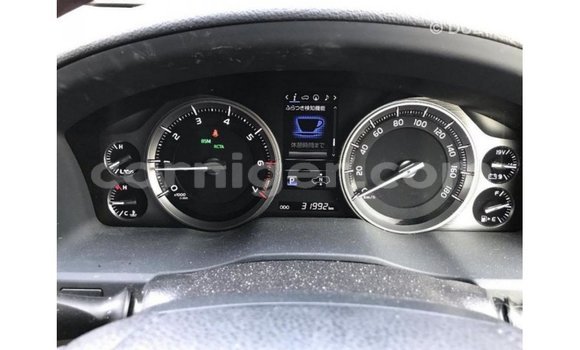 Acheter Import Utilitaire Toyota Land Cruiser Noir à Import - Dubai, Agadez Acheter Import Utilitaire Toyota Land Cruiser Noir à Import - Dubai, Agadez