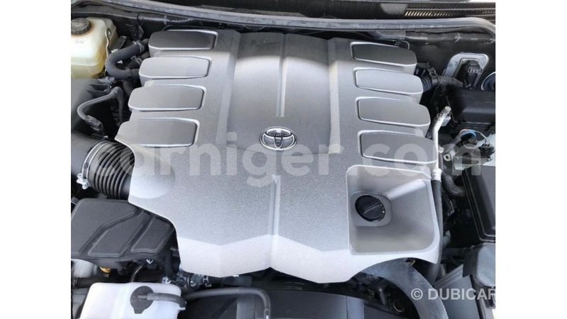 Big with watermark toyota land cruiser agadez import dubai 5939