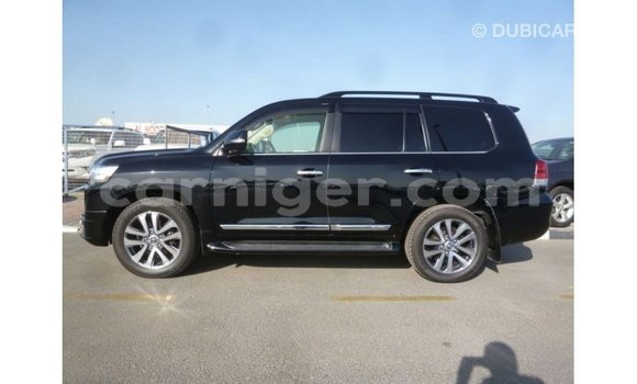 اشتري Imported Toyota Land Cruiser Black شاحنة في Import - Dubai في أغاديز اشتري Imported Toyota Land Cruiser Black شاحنة في Import - Dubai في أغاديز