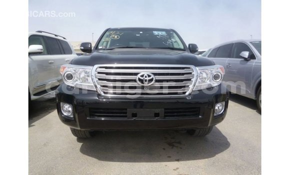 Acheter Import Utilitaire Toyota Land Cruiser Noir à Import - Dubai, Agadez Acheter Import Utilitaire Toyota Land Cruiser Noir à Import - Dubai, Agadez
