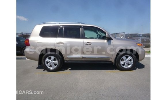 Sayi Imported Toyota Land Cruiser Other Babbar mota in Import - Dubai a Agadez Sayi Imported Toyota Land Cruiser Other Babbar mota in Import - Dubai a Agadez