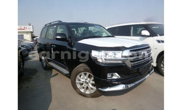 Sayi Imported Toyota Land Cruiser Black Babbar mota in Import - Dubai a Agadez Sayi Imported Toyota Land Cruiser Black Babbar mota in Import - Dubai a Agadez