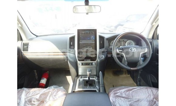 Sayi Imported Toyota Land Cruiser Black Babbar mota in Import - Dubai a Agadez Sayi Imported Toyota Land Cruiser Black Babbar mota in Import - Dubai a Agadez