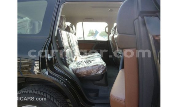 Sayi Imported Toyota Land Cruiser Black Babbar mota in Import - Dubai a Agadez Sayi Imported Toyota Land Cruiser Black Babbar mota in Import - Dubai a Agadez