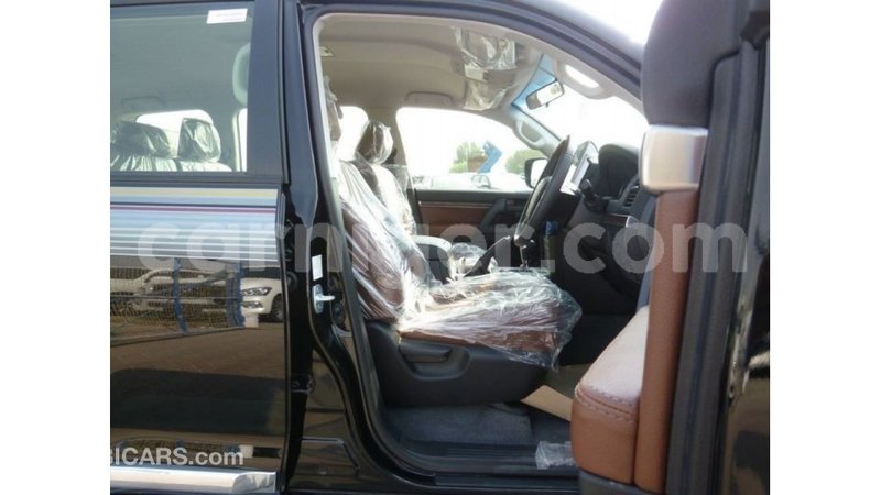 Big with watermark toyota land cruiser agadez import dubai 5946