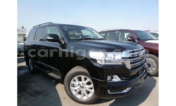 Buy Import Toyota Land Cruiser Black Truck in Import - Dubai in Agadez Buy Import Toyota Land Cruiser Black Truck in Import - Dubai in Agadez
