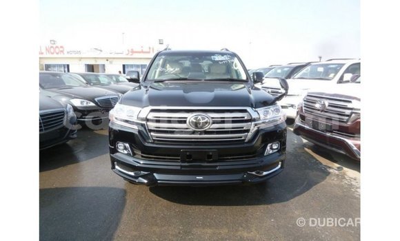 Buy Import Toyota Land Cruiser Black Truck in Import - Dubai in Agadez Buy Import Toyota Land Cruiser Black Truck in Import - Dubai in Agadez