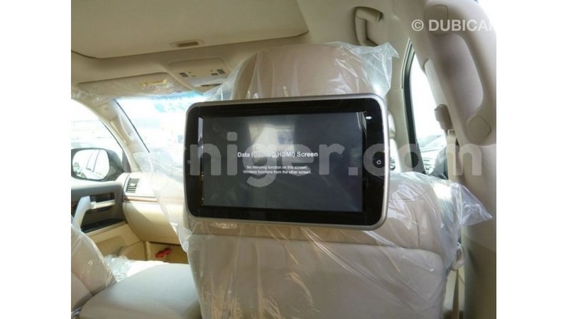 Big with watermark toyota land cruiser agadez import dubai 5955