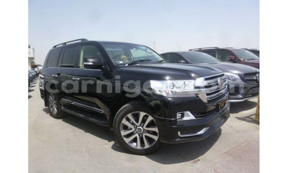 Acheter Import Utilitaire Toyota Land Cruiser Noir à Import - Dubai, Agadez Acheter Import Utilitaire Toyota Land Cruiser Noir à Import - Dubai, Agadez