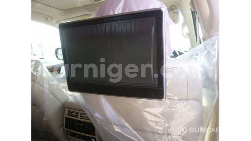 Big with watermark toyota land cruiser agadez import dubai 5956