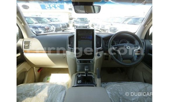Acheter Import Utilitaire Toyota Land Cruiser Marron à Import - Dubai, Agadez Acheter Import Utilitaire Toyota Land Cruiser Marron à Import - Dubai, Agadez