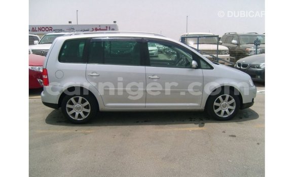 Buy Import Volkswagen Touran Other Car in Import - Dubai in Agadez Buy Import Volkswagen Touran Other Car in Import - Dubai in Agadez