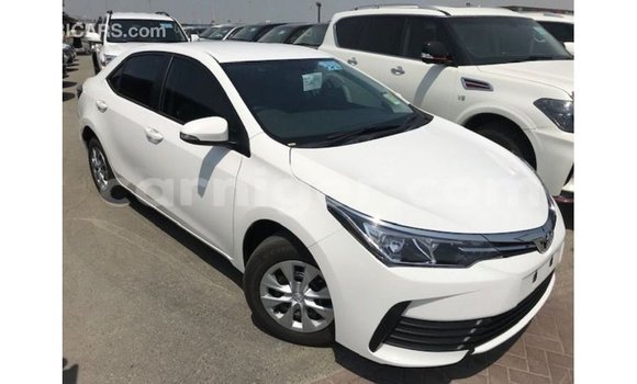 Sayi Imported Toyota Corolla White Mota in Import - Dubai a Agadez Sayi Imported Toyota Corolla White Mota in Import - Dubai a Agadez