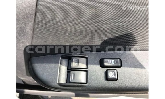 اشتري Imported Toyota Hiace White سيارة في Import - Dubai في أغاديز اشتري Imported Toyota Hiace White سيارة في Import - Dubai في أغاديز