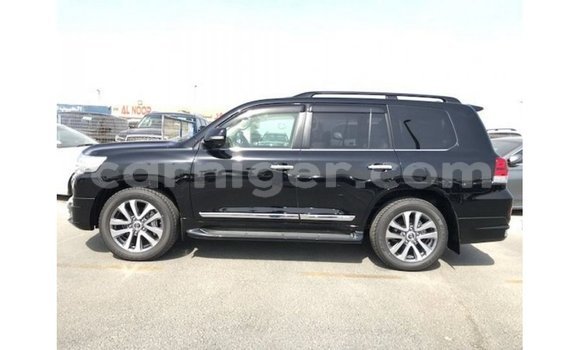 اشتري Imported Toyota Land Cruiser Black شاحنة في Import - Dubai في أغاديز اشتري Imported Toyota Land Cruiser Black شاحنة في Import - Dubai في أغاديز