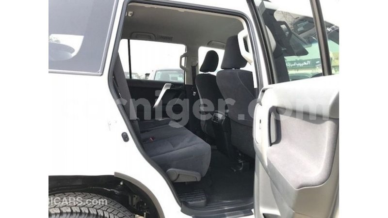 Big with watermark toyota prado agadez import dubai 5976