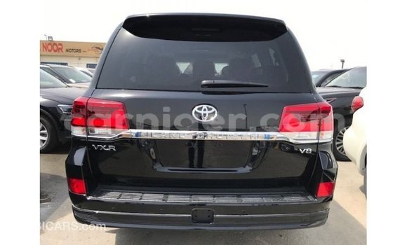 Sayi Imported Toyota Land Cruiser Black Babbar mota in Import - Dubai a Agadez Sayi Imported Toyota Land Cruiser Black Babbar mota in Import - Dubai a Agadez