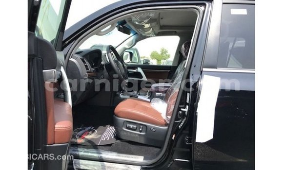 Sayi Imported Toyota Land Cruiser Black Babbar mota in Import - Dubai a Agadez Sayi Imported Toyota Land Cruiser Black Babbar mota in Import - Dubai a Agadez