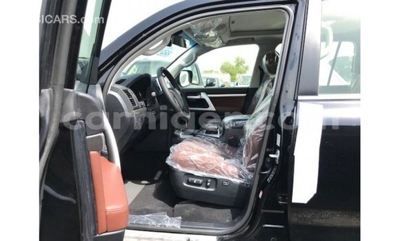 اشتري Imported Toyota Land Cruiser Black شاحنة في Import - Dubai في أغاديز اشتري Imported Toyota Land Cruiser Black شاحنة في Import - Dubai في أغاديز