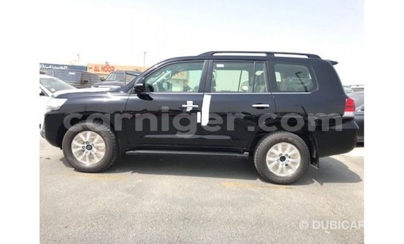 اشتري Imported Toyota Land Cruiser Black شاحنة في Import - Dubai في أغاديز اشتري Imported Toyota Land Cruiser Black شاحنة في Import - Dubai في أغاديز