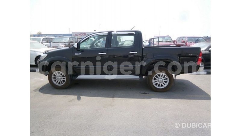 Big with watermark toyota hilux agadez import dubai 5984