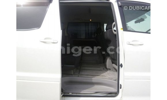 Acheter Import Voiture Toyota Alphard Blanc à Import - Dubai, Agadez Acheter Import Voiture Toyota Alphard Blanc à Import - Dubai, Agadez