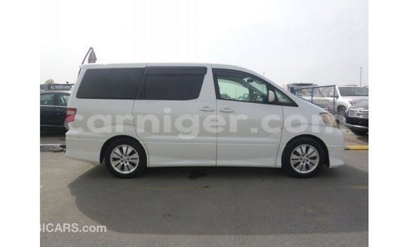 Acheter Import Voiture Toyota Alphard Blanc à Import - Dubai, Agadez Acheter Import Voiture Toyota Alphard Blanc à Import - Dubai, Agadez