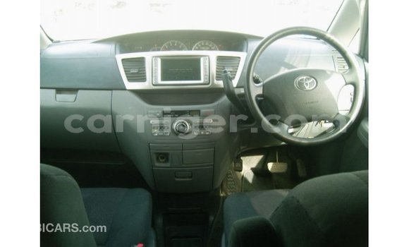 Acheter Import Voiture Toyota Noah Blanc à Import - Dubai, Agadez Acheter Import Voiture Toyota Noah Blanc à Import - Dubai, Agadez