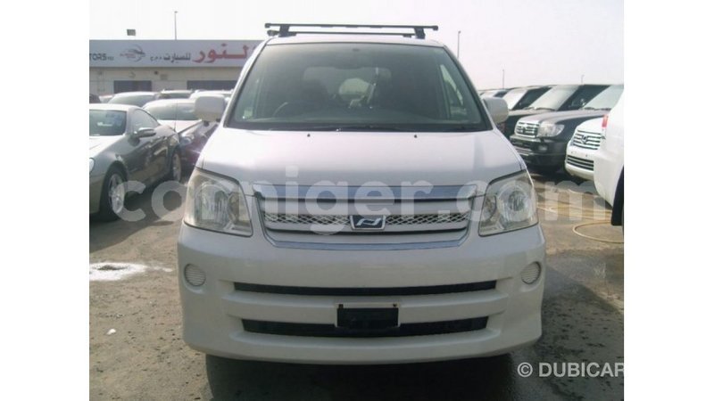 Big with watermark toyota noah agadez import dubai 5987