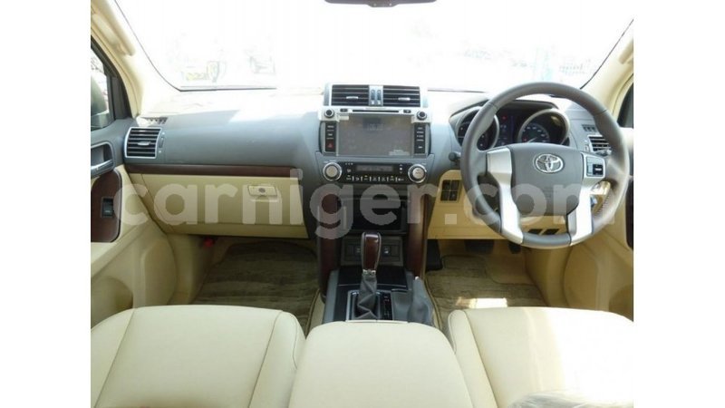 Big with watermark toyota prado agadez import dubai 5988