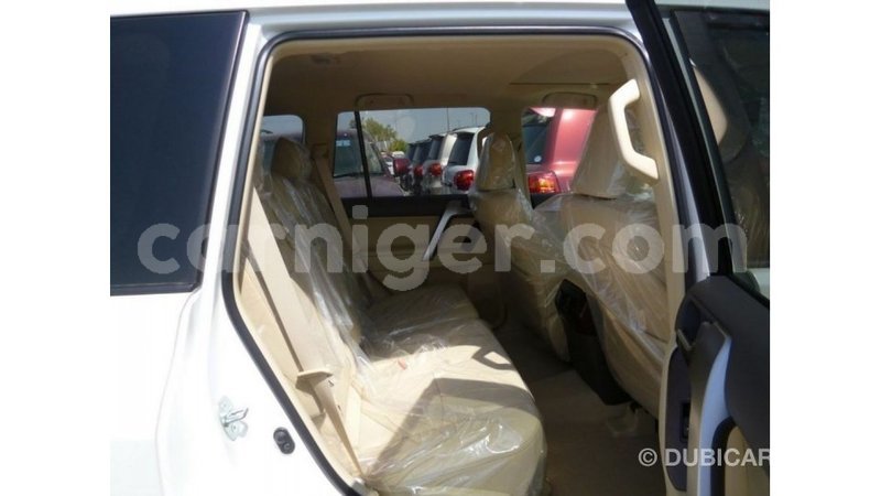 Big with watermark toyota prado agadez import dubai 5989