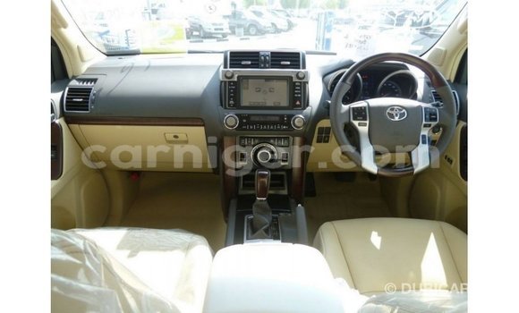 اشتري Imported Toyota Prado White سيارة في Import - Dubai في أغاديز اشتري Imported Toyota Prado White سيارة في Import - Dubai في أغاديز