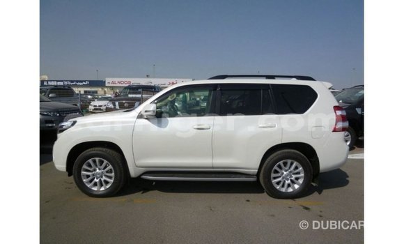 اشتري Imported Toyota Prado White سيارة في Import - Dubai في أغاديز اشتري Imported Toyota Prado White سيارة في Import - Dubai في أغاديز
