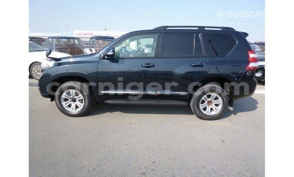 Sayi Imported Toyota Prado Blue Mota in Import - Dubai a Agadez Sayi Imported Toyota Prado Blue Mota in Import - Dubai a Agadez