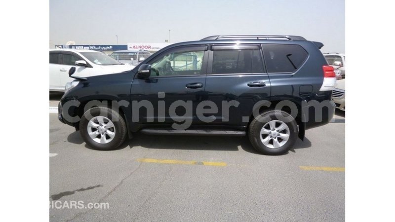 Big with watermark toyota prado agadez import dubai 5996