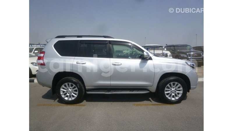 Big with watermark toyota prado agadez import dubai 5998