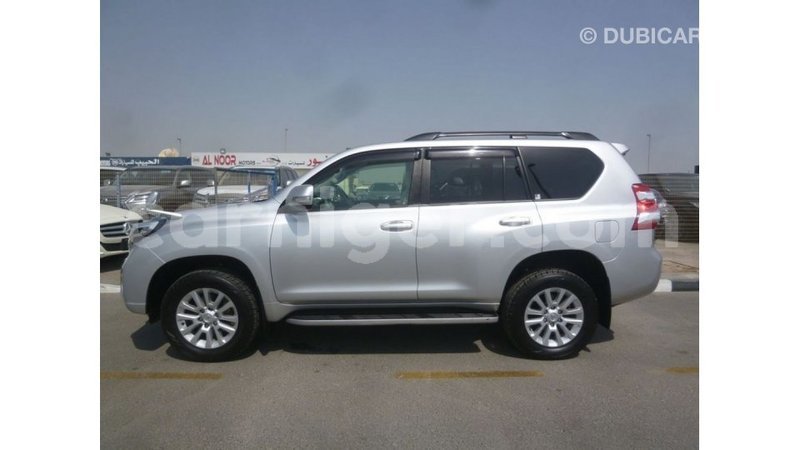 Big with watermark toyota prado agadez import dubai 5998