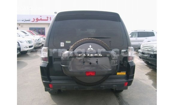 Sayi Imported Mitsubishi Pajero Black Mota in Import - Dubai a Agadez Sayi Imported Mitsubishi Pajero Black Mota in Import - Dubai a Agadez