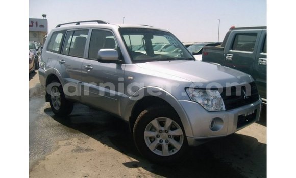 Buy Import Mitsubishi Pajero Other Car in Import - Dubai in Agadez Buy Import Mitsubishi Pajero Other Car in Import - Dubai in Agadez