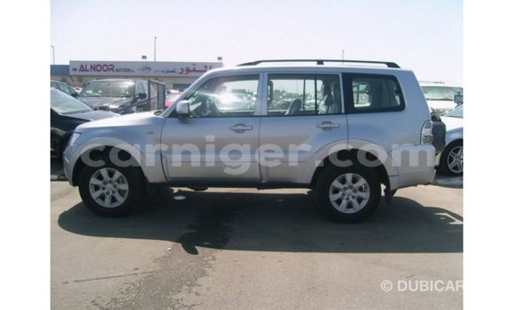 Buy Import Mitsubishi Pajero Other Car in Import - Dubai in Agadez Buy Import Mitsubishi Pajero Other Car in Import - Dubai in Agadez