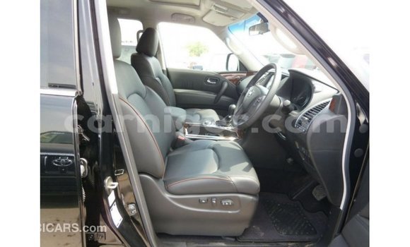 Sayi Imported Nissan Patrol Black Mota in Import - Dubai a Agadez Sayi Imported Nissan Patrol Black Mota in Import - Dubai a Agadez