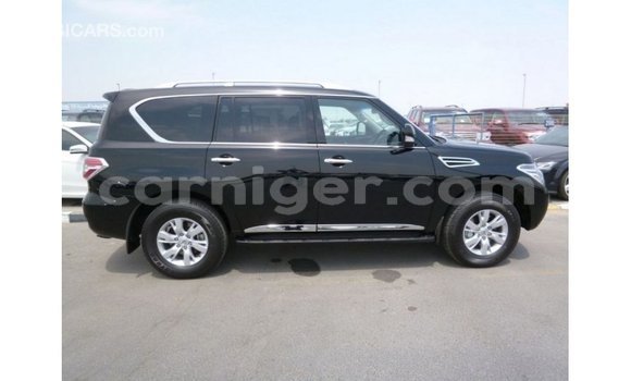 Sayi Imported Nissan Patrol Black Mota in Import - Dubai a Agadez Sayi Imported Nissan Patrol Black Mota in Import - Dubai a Agadez