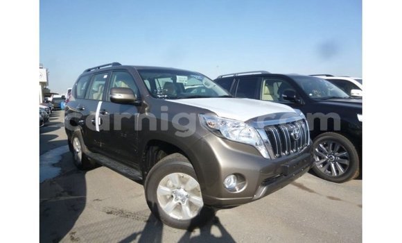 Acheter Import Voiture Toyota Prado Marron à Import - Dubai, Agadez Acheter Import Voiture Toyota Prado Marron à Import - Dubai, Agadez